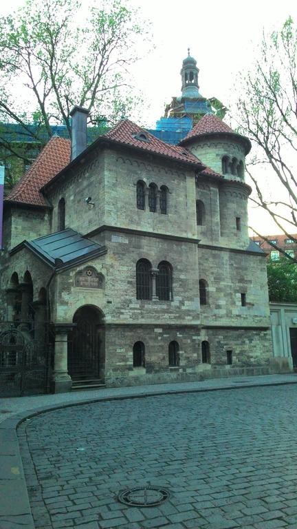 Charles IV Apartments Praha Rom bilde