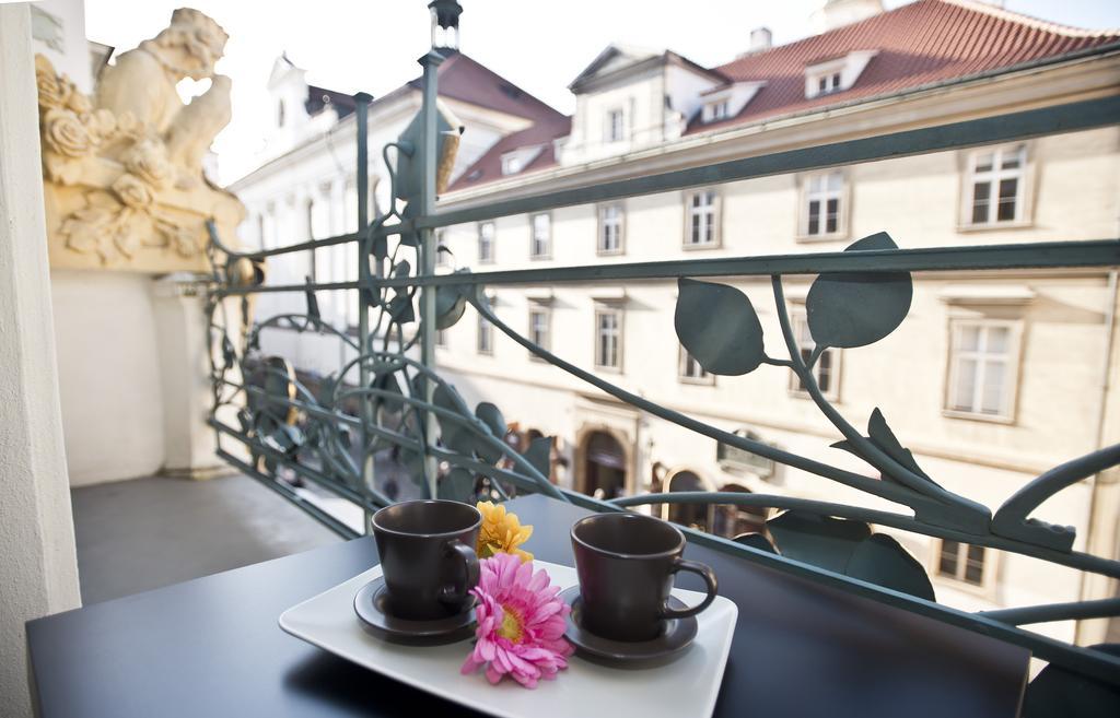 Charles IV Apartments Praha Eksteriør bilde